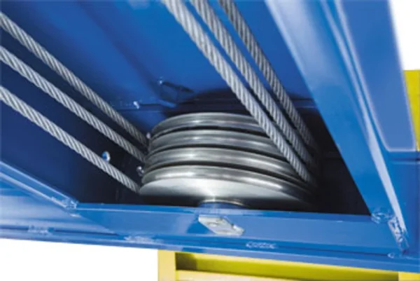 BENDPAK 18,000-LB. CAPACITY HEAVY-DUTY CAR LIFT
