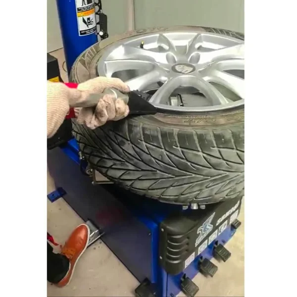 A+1.5 HP Tire Changer & Wheel Balancer Machine Combo 950 680