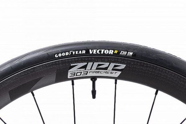 ENVE Demo Melee Force D2 AXS/Zipp Road Bike