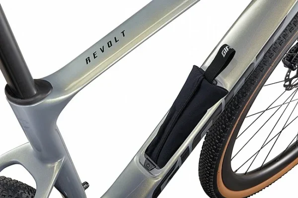 Giant 2025 Revolt Advanced 0 Gravel Bike
