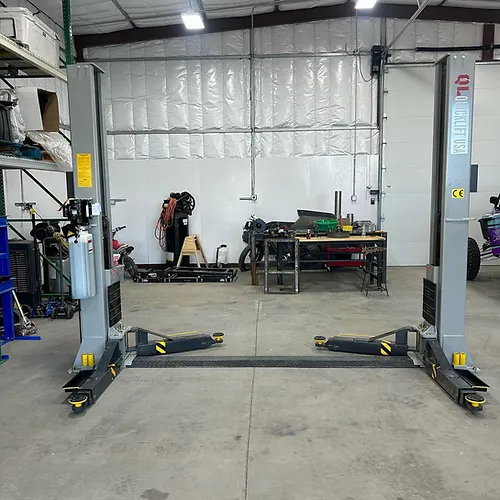 HD TWO POST LIFT | BASE PLATE | 12,000LB | SKU: QL12KB