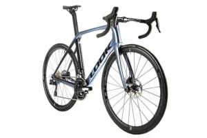 Look 795 Blade Disc Shimano 105 Di2 Bike